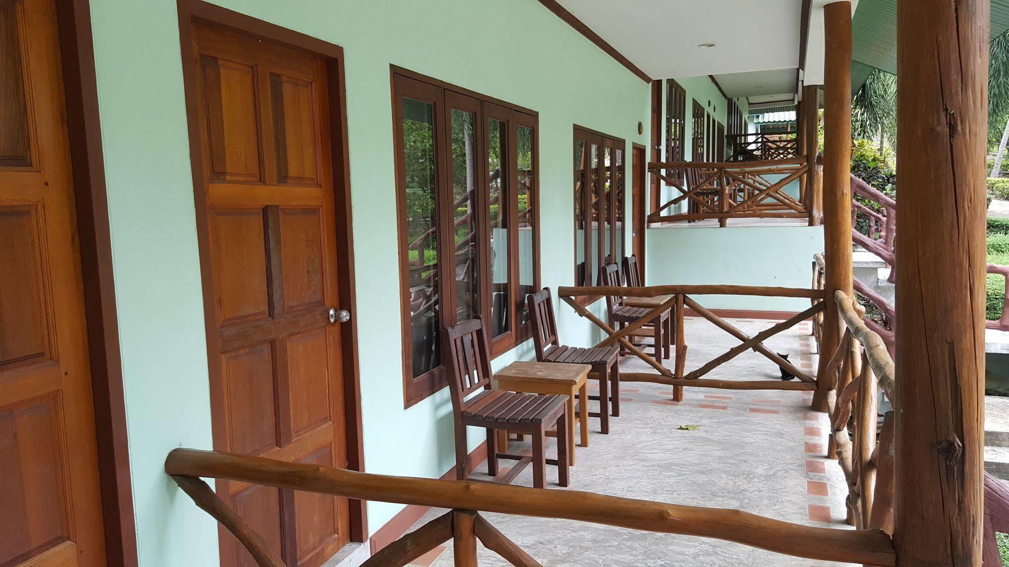 Mountain View Resort Krabi town Екстериор снимка
