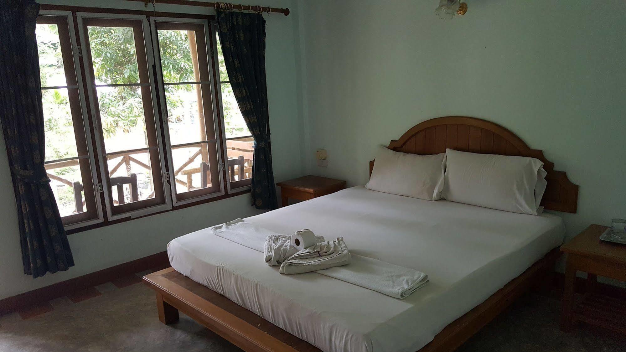Mountain View Resort Krabi town Екстериор снимка